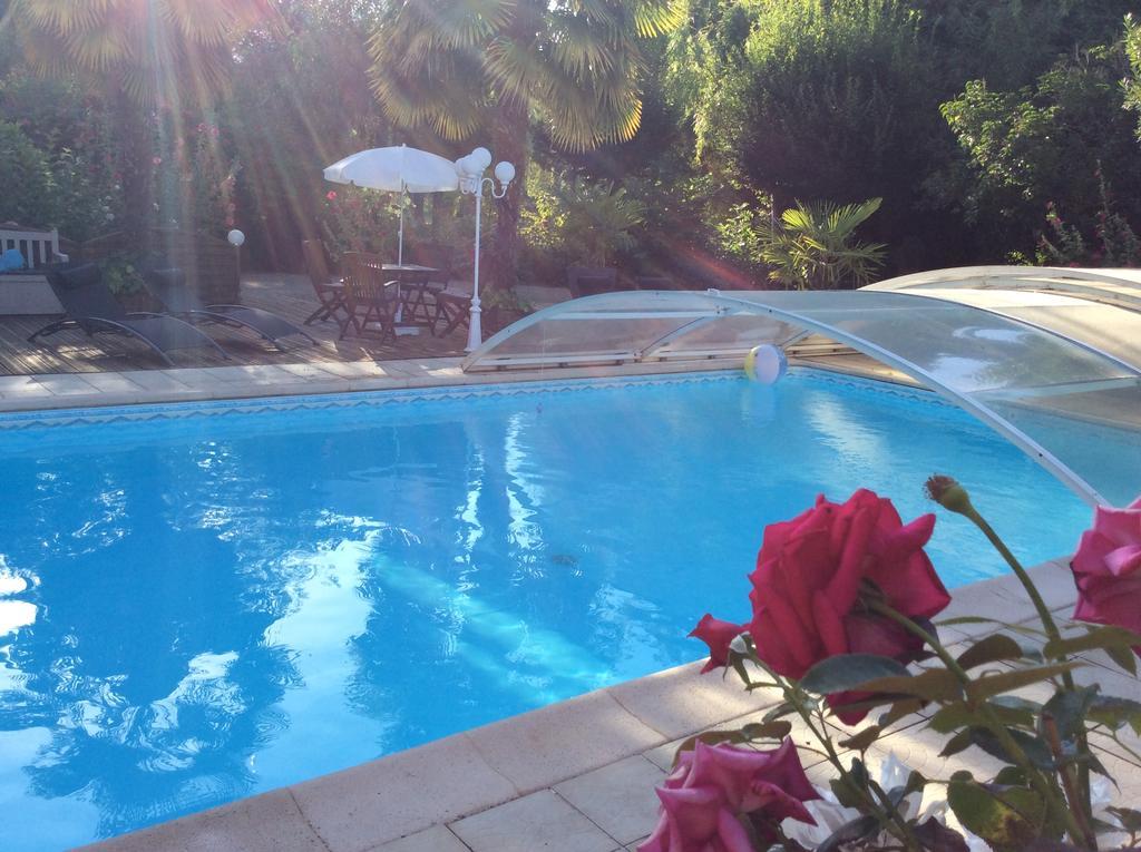 Le Lavoir Bed and Breakfast Châteauroux Exterior foto